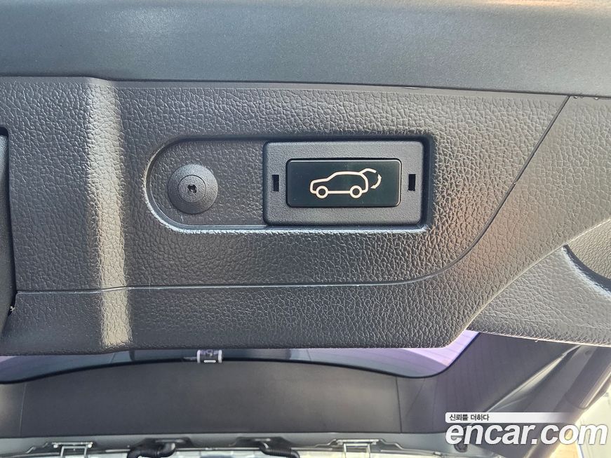 KG_Mobility_Ssangyong Rexton 2020