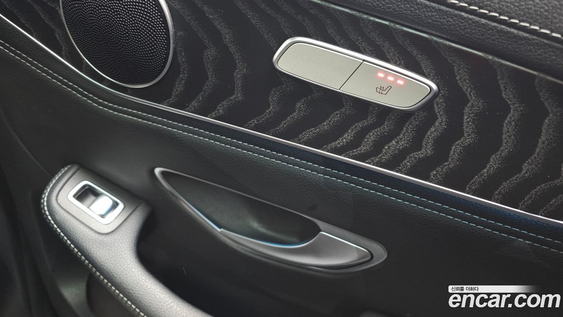 Mercedes-Benz GLC-Class 2016