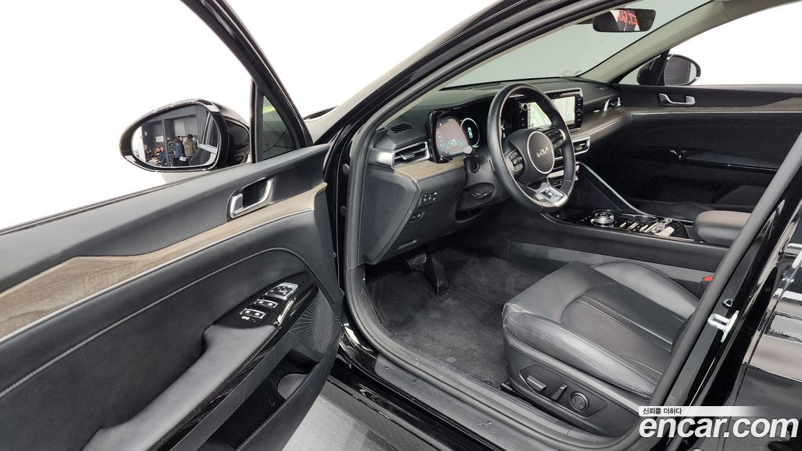 Kia K5 2023