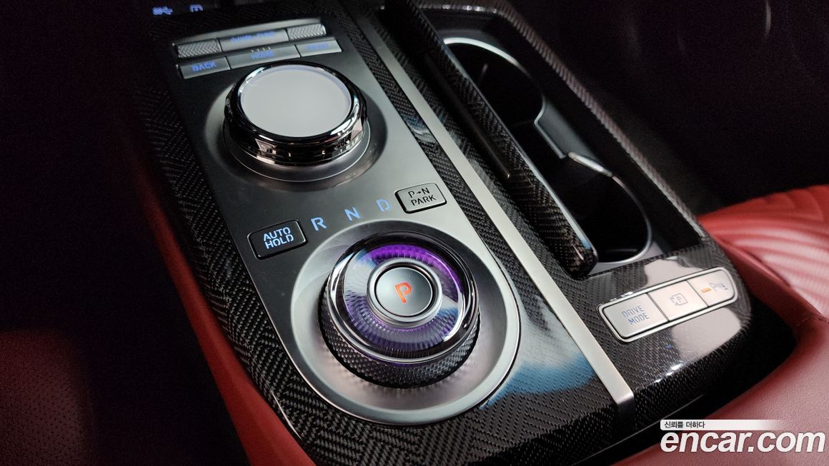 Genesis G80 2023