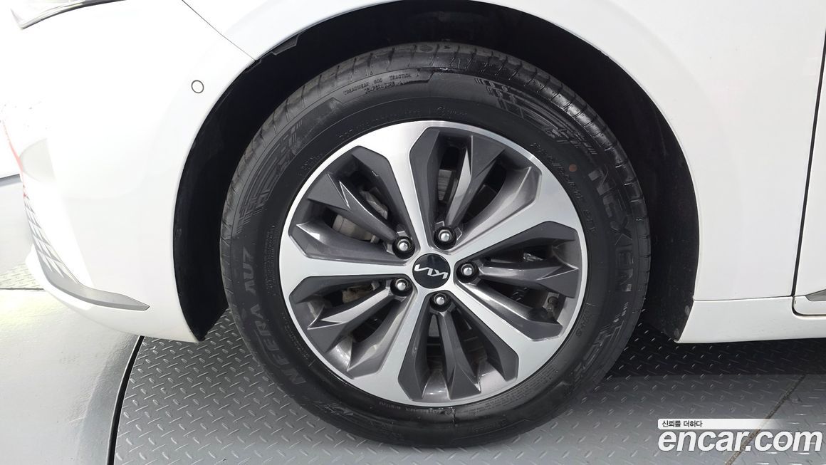 Kia K8 2023