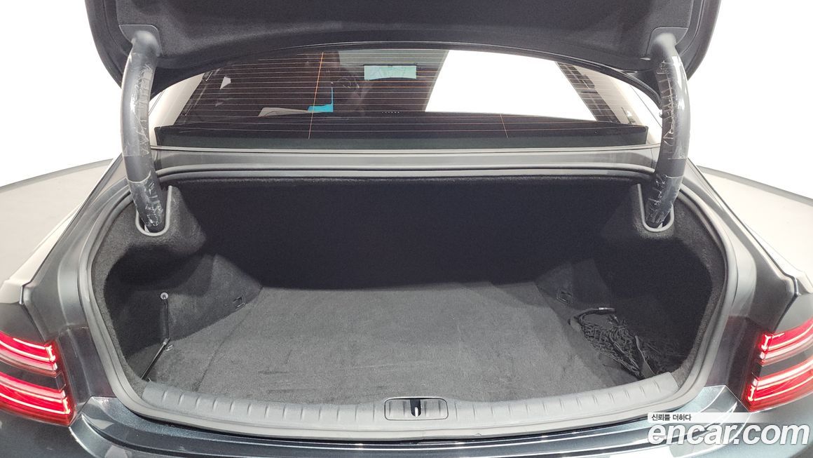 Genesis G80 2023