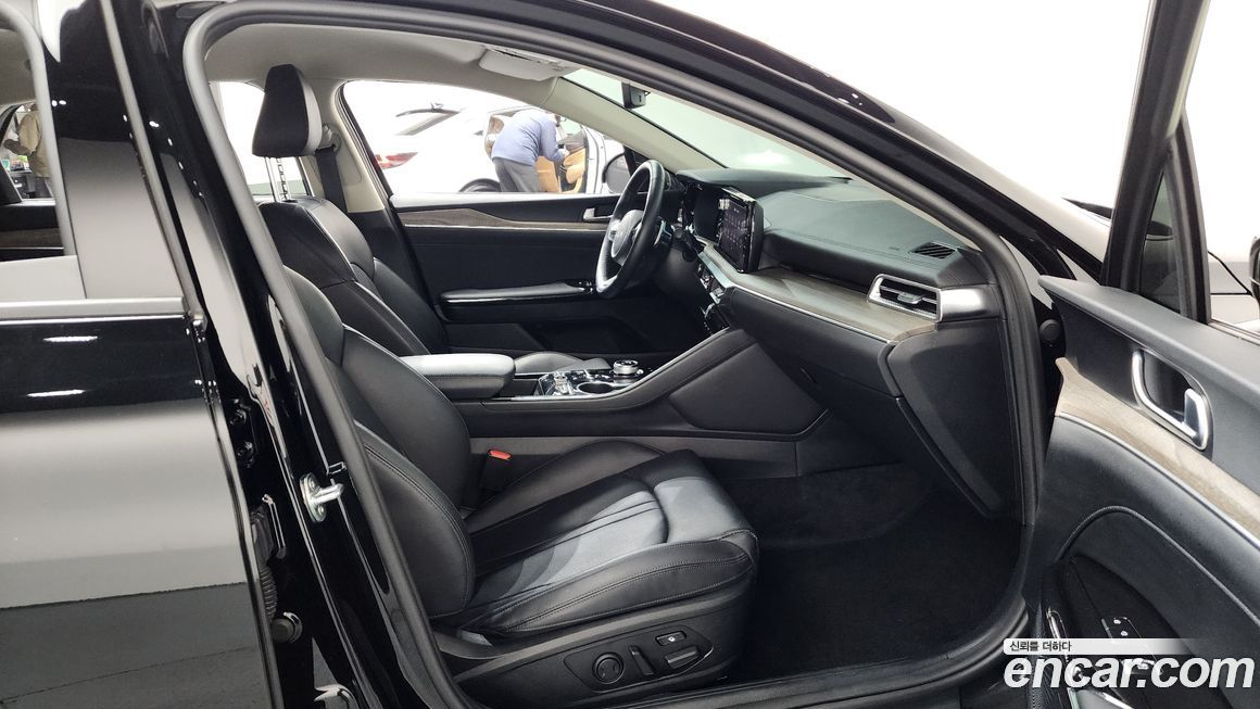 Kia K5 2023
