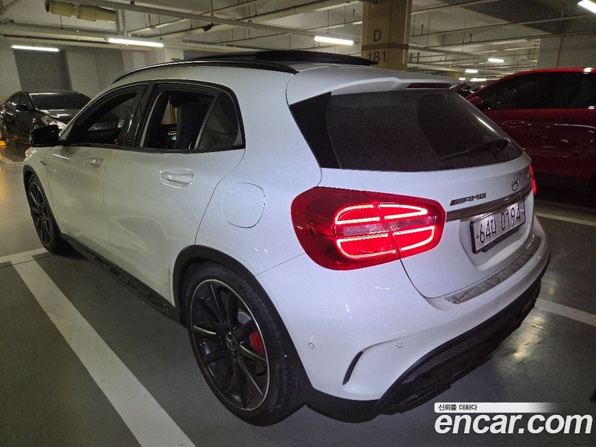 Mercedes-Benz GLA-Class 2017