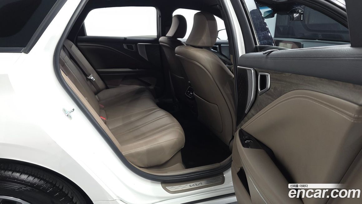 Kia K8 2023
