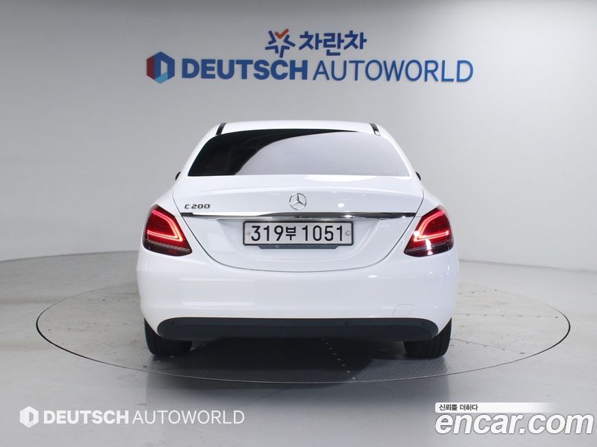 Mercedes-Benz C-Class 2020