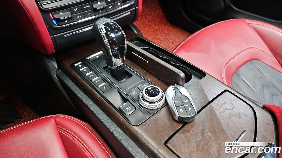 Maserati Quattroporte 2017