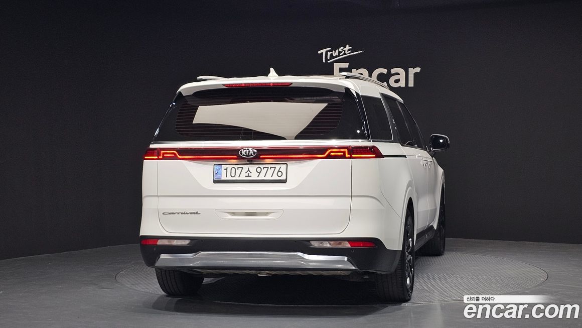 Kia Canival 2021