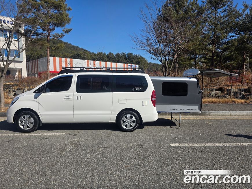 Hyundai Starex 2018