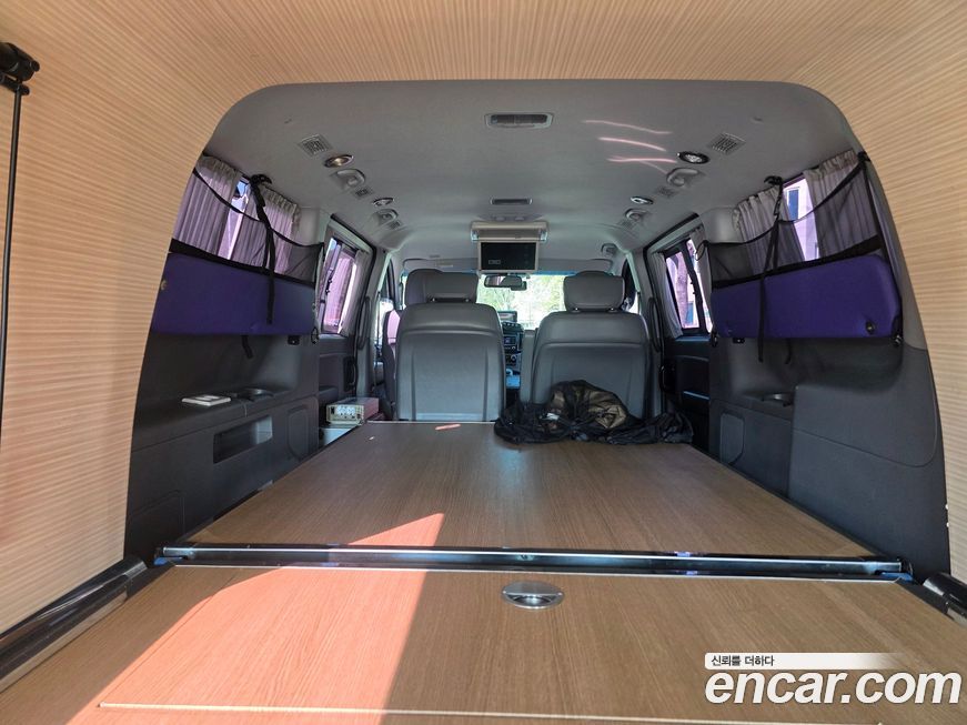 Hyundai Starex 2018