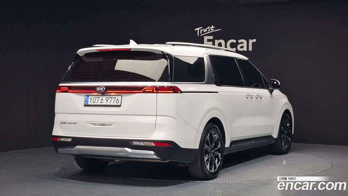 Kia Canival 2021