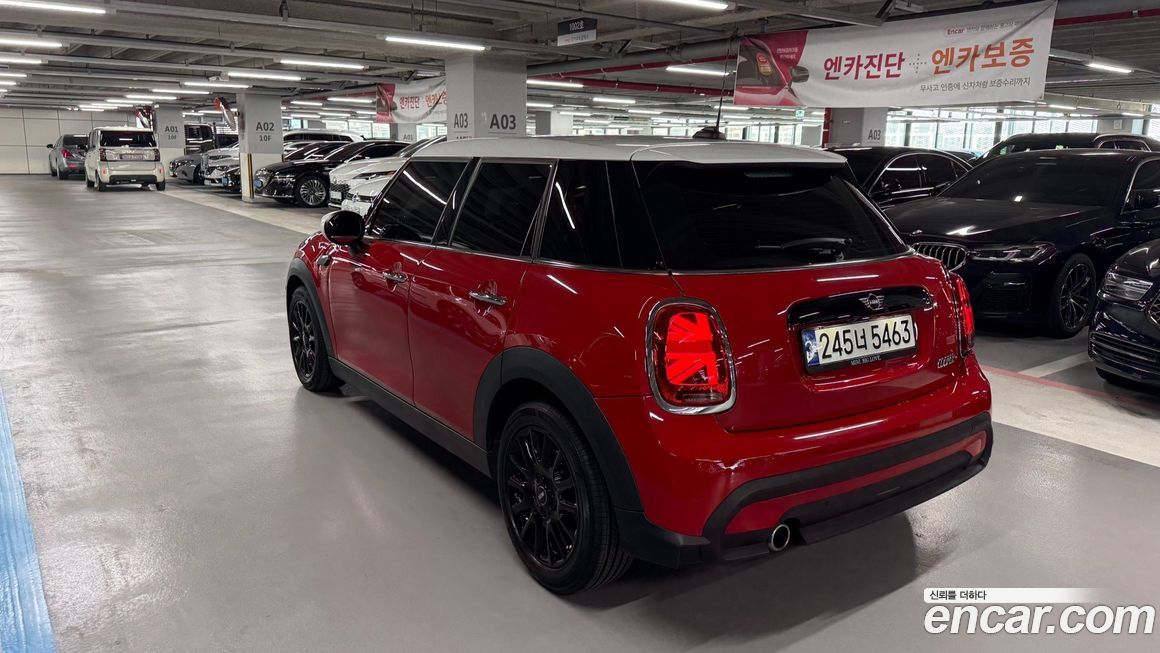 Mini Cooper 2024