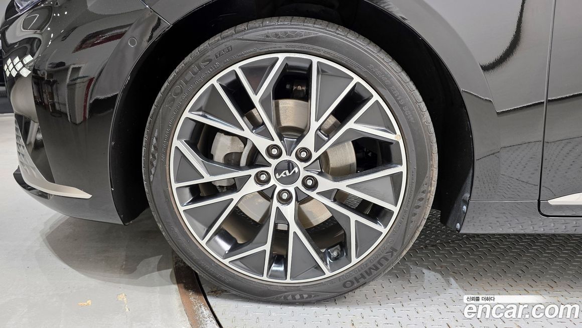 Kia K8 2023