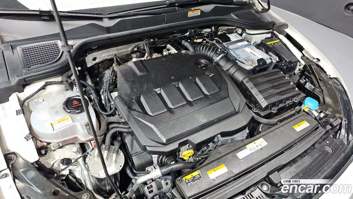 Volkswagen Golf 2022