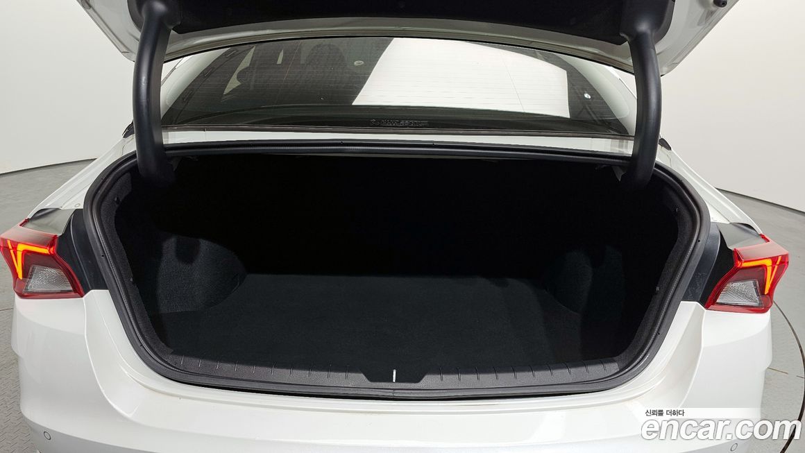 Kia K5 2023