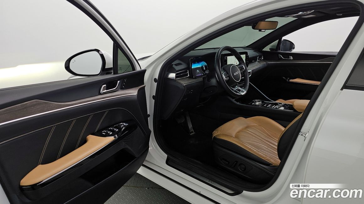 Kia K5 2023