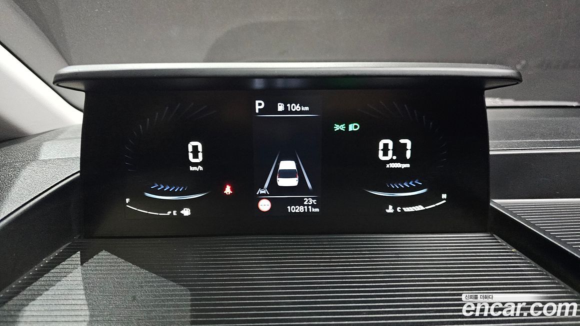 Hyundai Staria 2023
