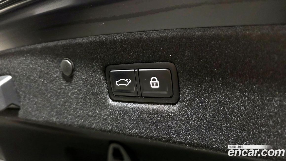 Kia K8 2023