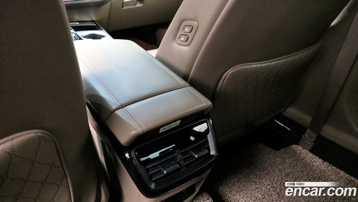 Kia K8 2023