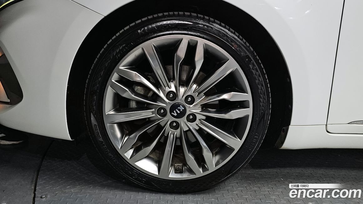 Kia K7 2020