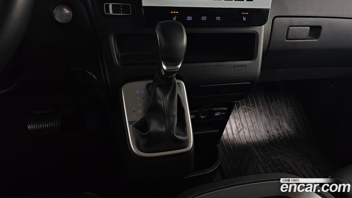 Hyundai Staria 2022