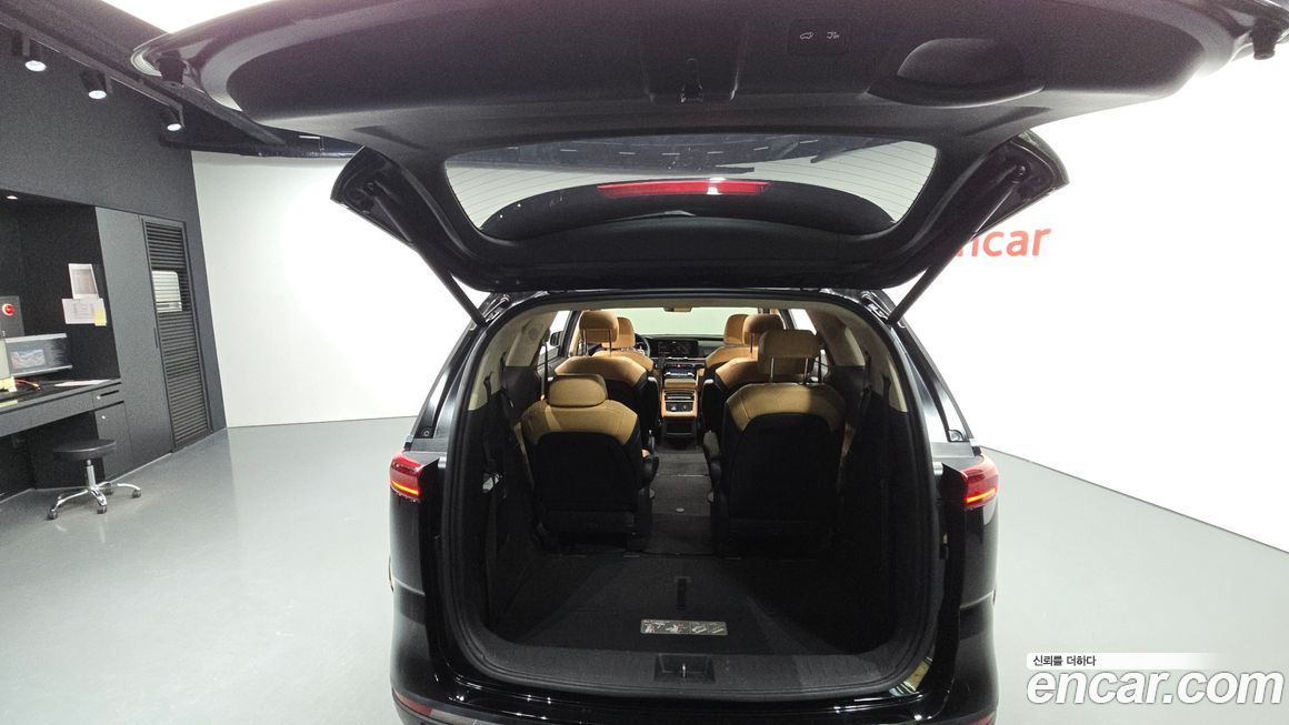 Kia Canival 2021