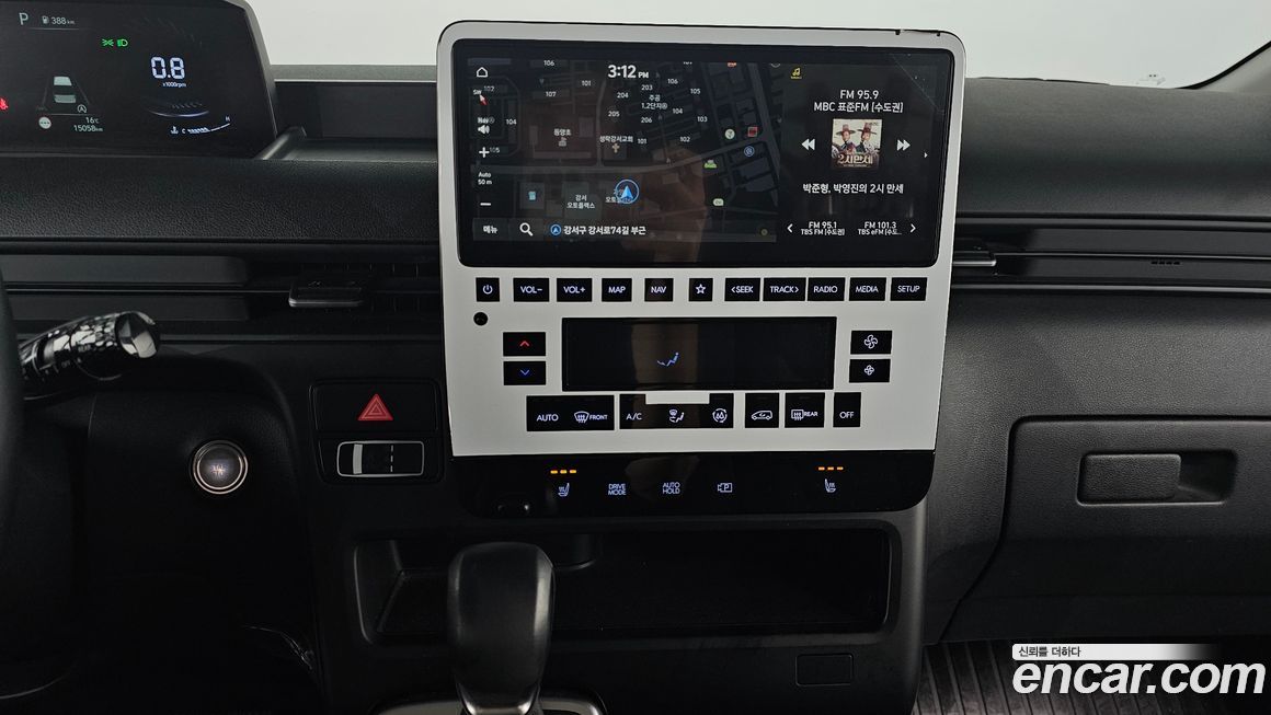 Hyundai Staria 2022