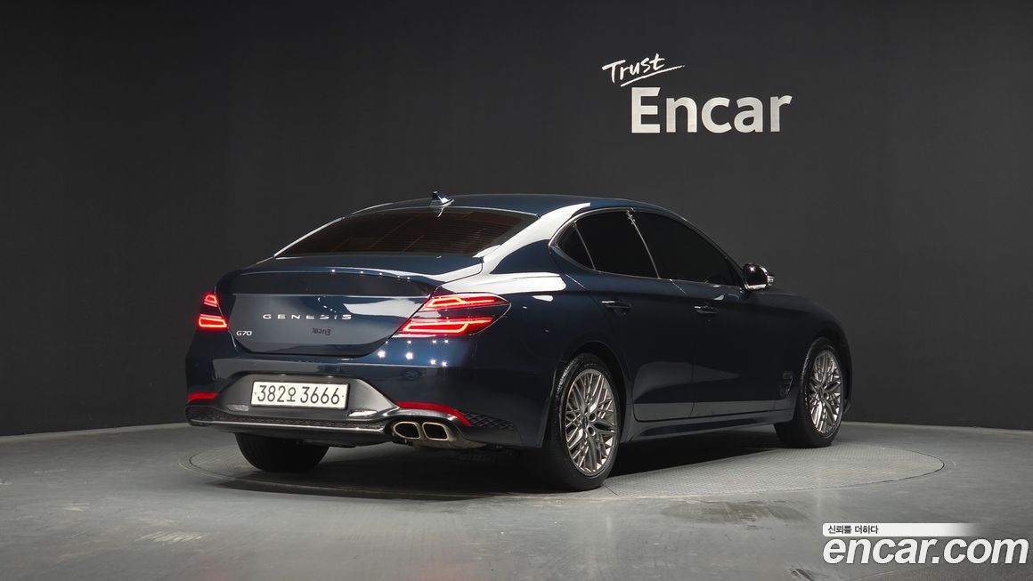 Genesis G70 2022