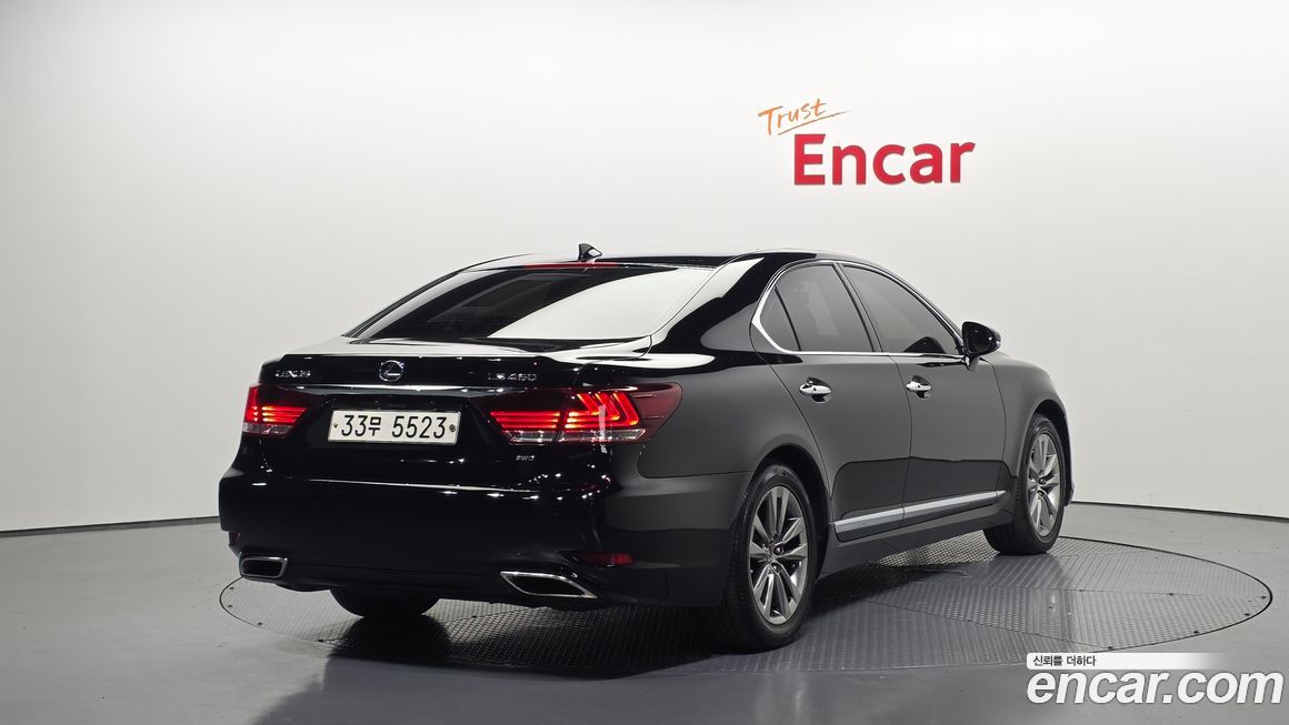 Lexus LS 2014