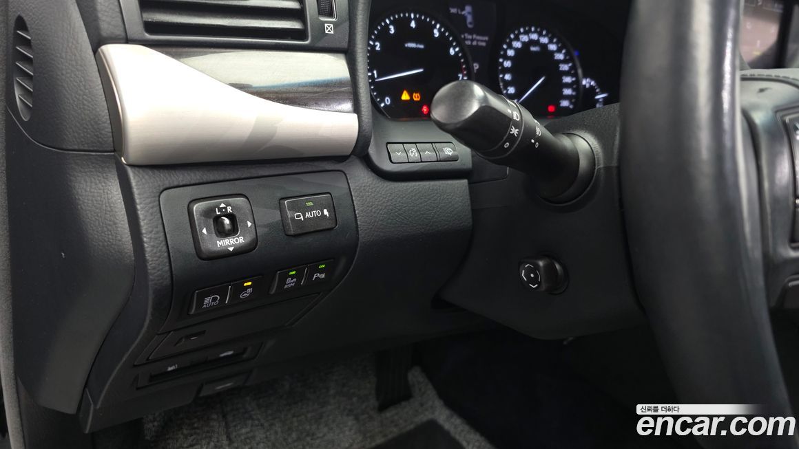 Lexus LS 2014