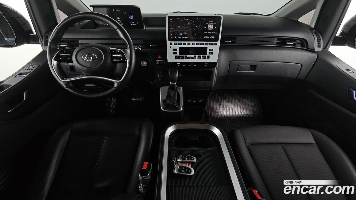 Hyundai Staria 2022