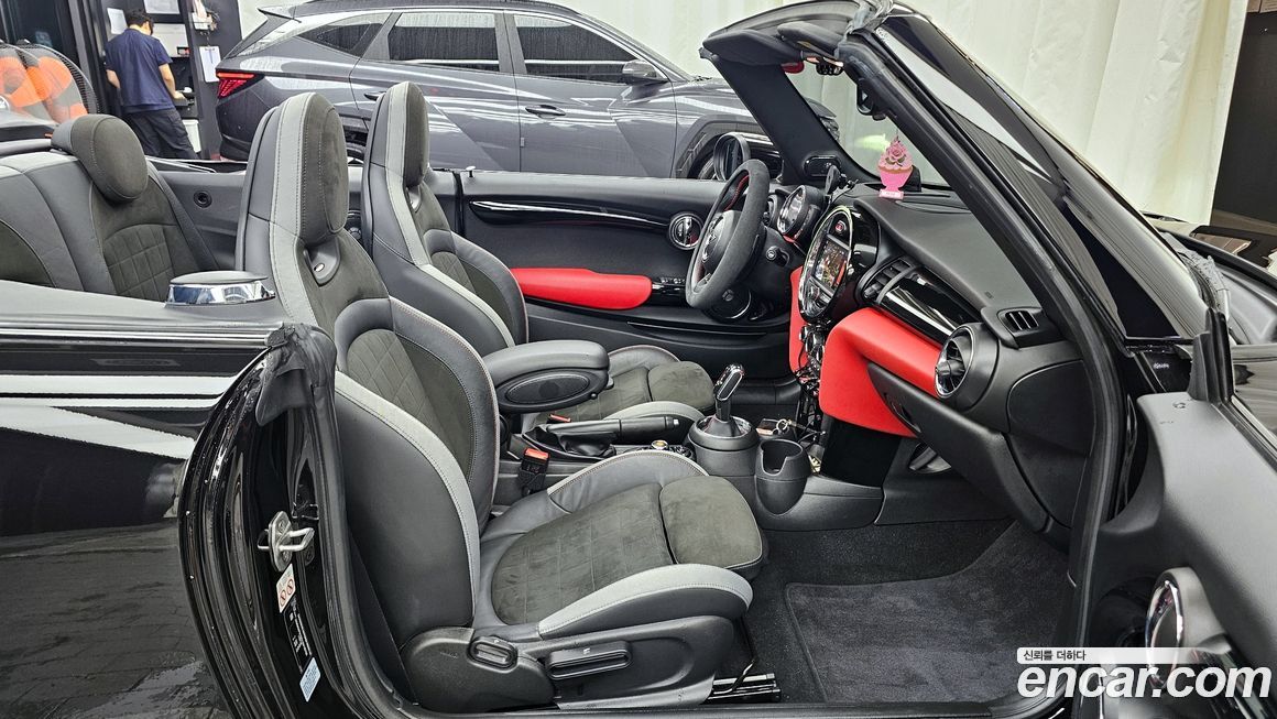 Mini Cooper Convertible 2020