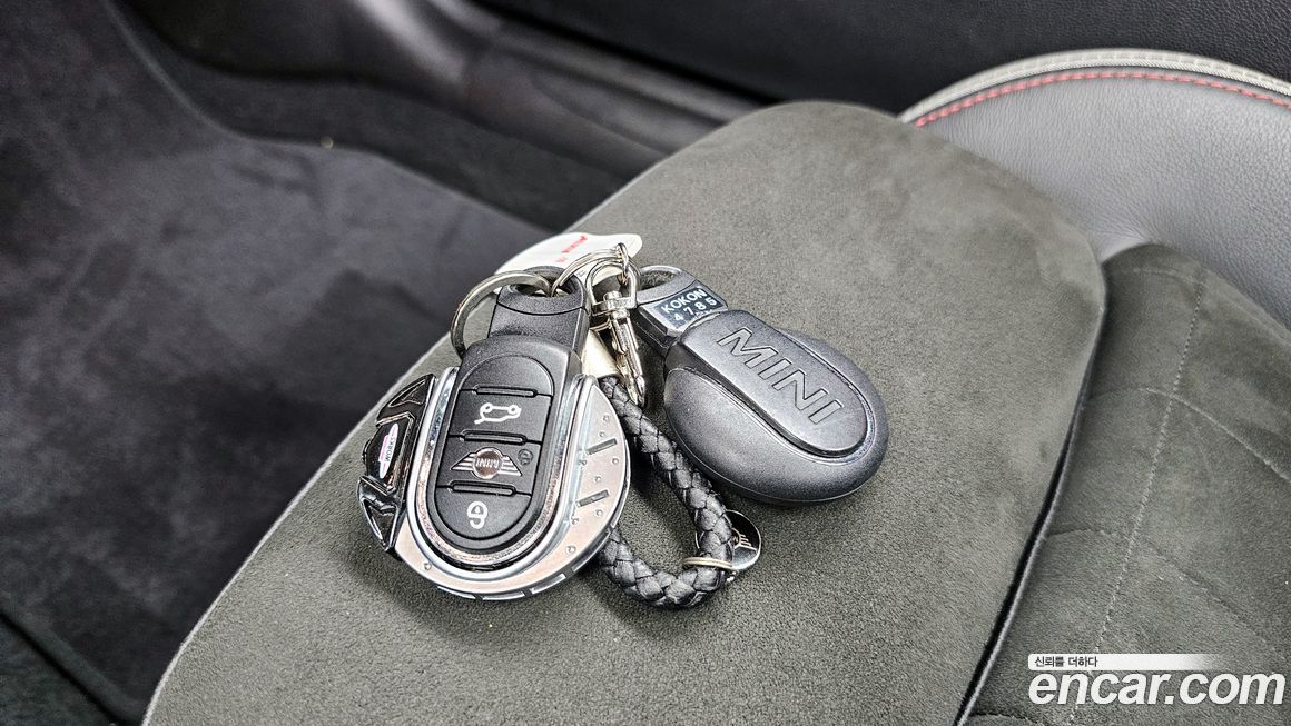 Mini Cooper Convertible 2020