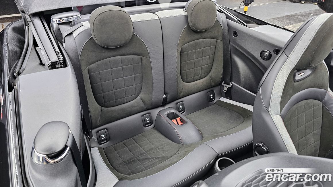 Mini Cooper Convertible 2020