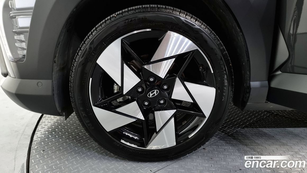 Hyundai Kona 2023
