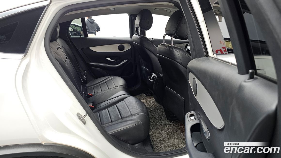 Mercedes-Benz GLC-Class 2018