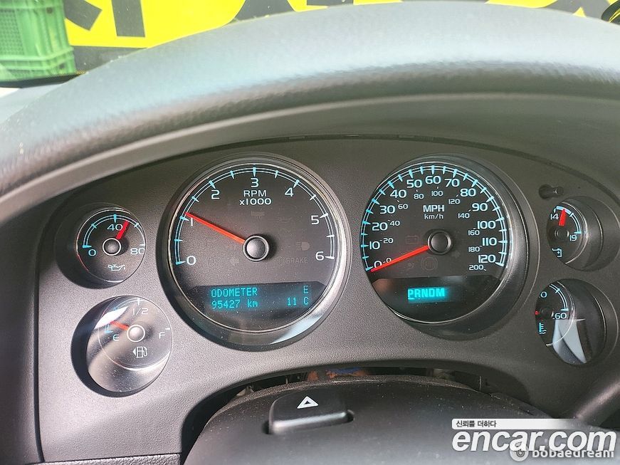 Chevrolet Surburban 2013