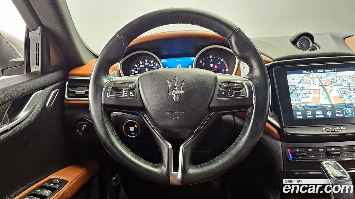 Maserati Ghibli 2020