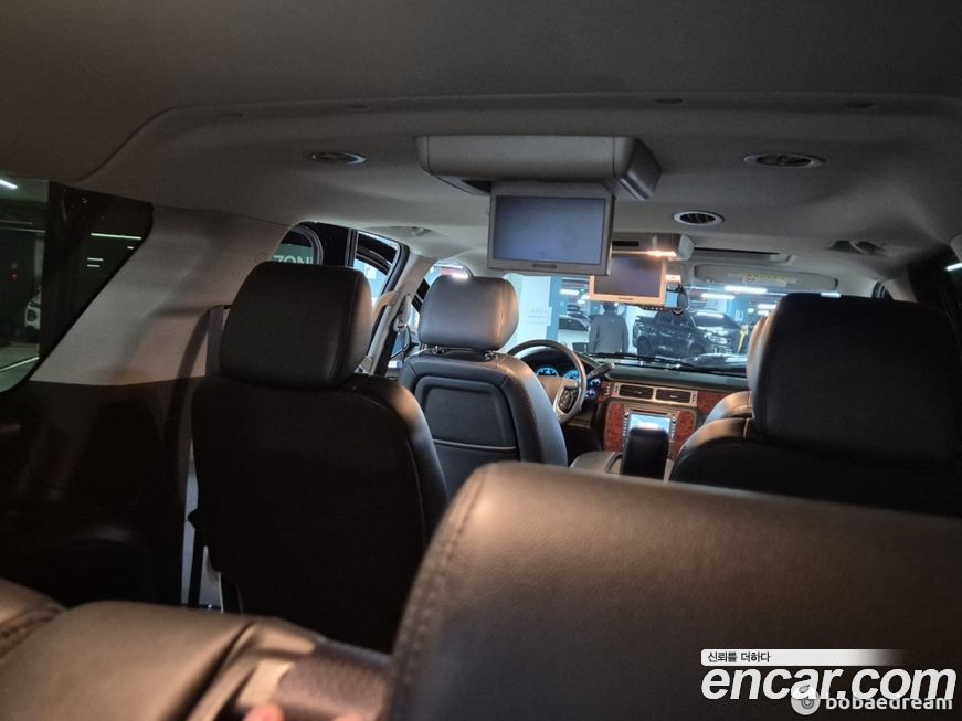 Chevrolet Surburban 2013