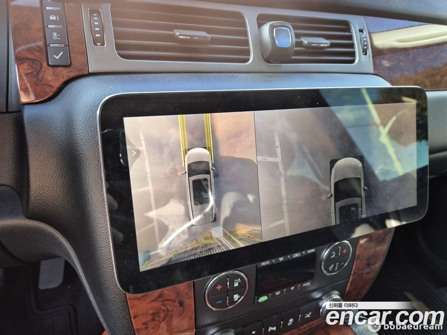 Chevrolet Surburban 2013