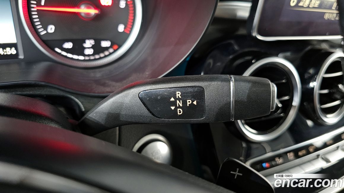 Mercedes-Benz GLC-Class 2018