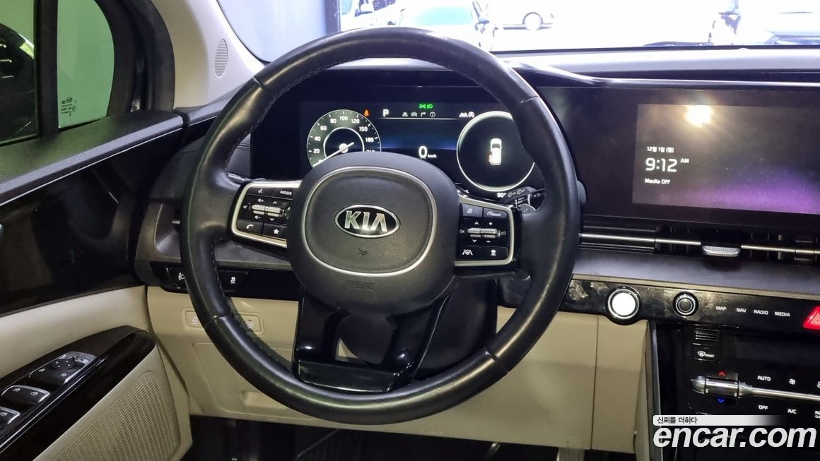 Kia Canival 2021