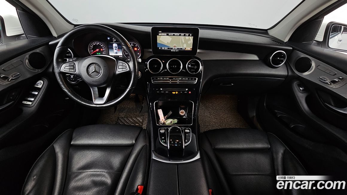 Mercedes-Benz GLC-Class 2018