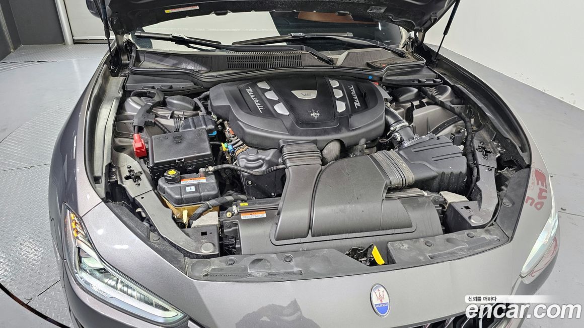 Maserati Ghibli 2020