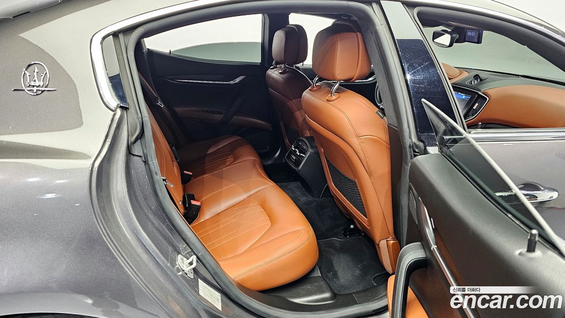 Maserati Ghibli 2020