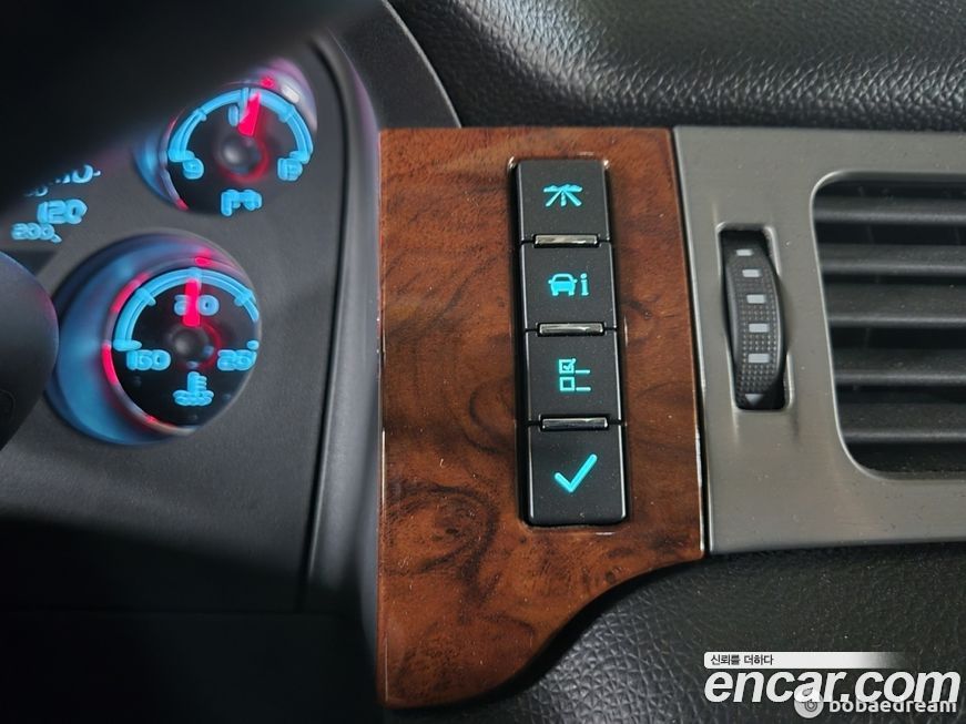 Chevrolet Surburban 2013