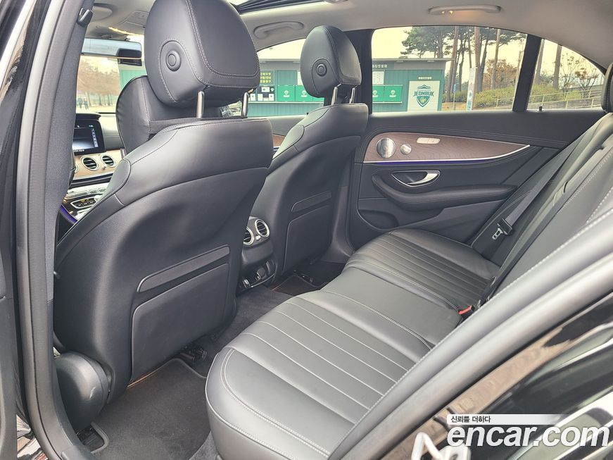 Mercedes-Benz E-Class 2020