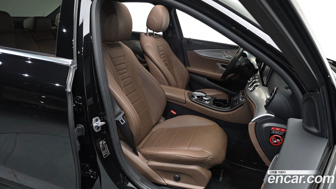 Mercedes-Benz E-Class 2020