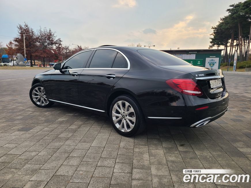 Mercedes-Benz E-Class 2020