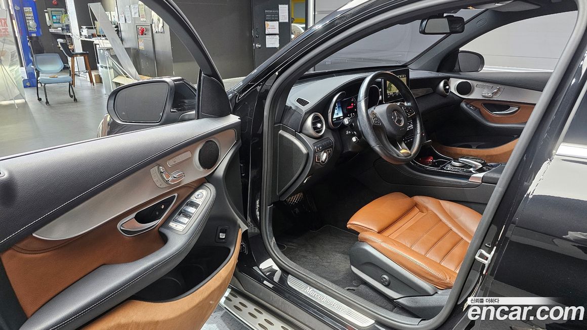 Mercedes-Benz GLC-Class 2017